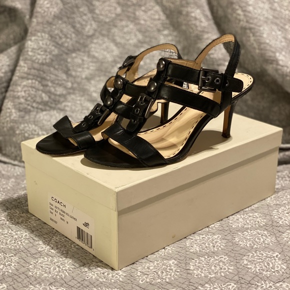 Coach heels - Picture 2 of 5